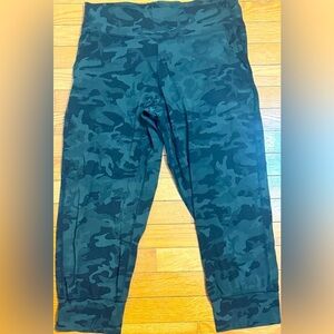 Lululemon Athletica Green camo Jogger